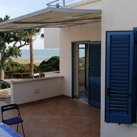 Grazioso Indipendente Fronte Mare